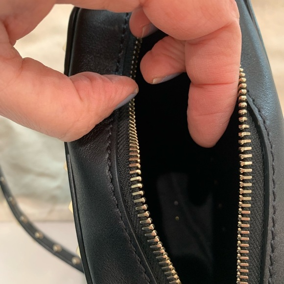 VALENTINO ROCKSTUD BAG - Picture 2 of 16